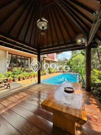 Hunian Mewah Dijual LT 1014m2 di Cilandak, Jakarta Selatan Hunian Mewah Dijual LT 1014m2 di Cilandak, Jakarta Selatan
