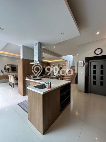 Dijual Rumah Mewah Megah Dengan View Eksklusif di Mega Kuningan, Jakarta Selatan Dijual Rumah Mewah Megah Dengan View Eksklusif di Mega Kuningan, Jakarta Selatan