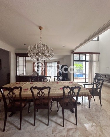Rumah Luxury Modern Siap Huni di Mega Kuningan Jakarta Selatan Rumah Luxury Modern Siap Huni di Mega Kuningan Jakarta Selatan
