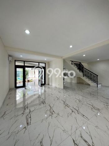 For Sale Rumah Elit Exclusive di Menteng, Jakarta Pusat For Sale Rumah Elit Exclusive di Menteng, Jakarta Pusat