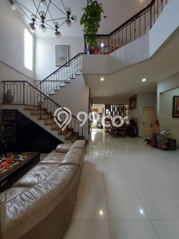 Hunian Mewah LB 300m2 Siap Pakai Desain Elegan di Bintaro, Tangerang Selatan Hunian Mewah LB 300m2 Siap Pakai Desain Elegan di Bintaro, Tangerang Selatan