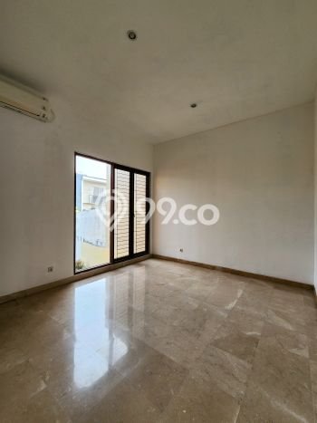 Jual Rumah Mewah Elegan Dengan View Eksklusif di Kemang, Jakarta Selatan Jual Rumah Mewah Elegan Dengan View Eksklusif di Kemang, Jakarta Selatan