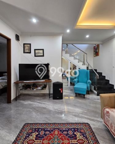 Ready to Use! Premium House LT 136m2 Desain Modern di Lebak Bulus Ready to Use! Premium House LT 136m2 Desain Modern di Lebak Bulus