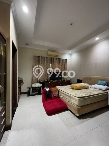 Rumah Luxury Modern Tanpa Renovasi di Kebagusan Jakarta Selatan Rumah Luxury Modern Tanpa Renovasi di Kebagusan Jakarta Selatan