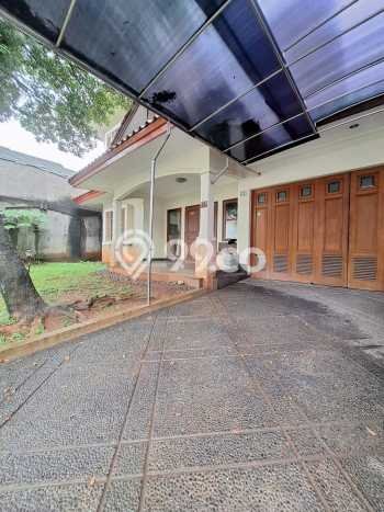 Rumah Elit Modern Siap Huni di Pejaten Jakarta Selatan Rumah Elit Modern Siap Huni di Pejaten Jakarta Selatan