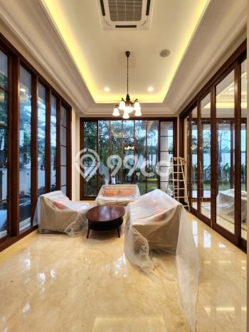 Dijual Rumah Mewah Megah Dengan View Eksklusif di Kemang, Jakarta Selatan Dijual Rumah Mewah Megah Dengan View Eksklusif di Kemang, Jakarta Selatan