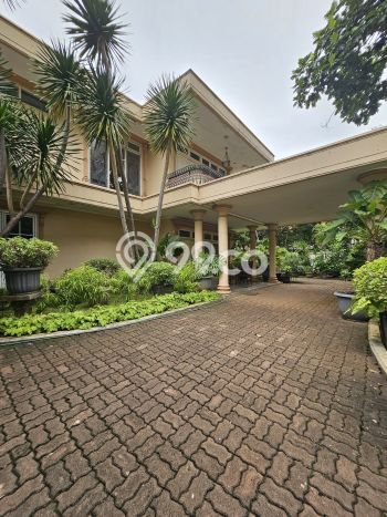 Rumah Eksklusif Dijual LT 1206m2 di Kebayoran Baru, Jakarta Selatan Rumah Eksklusif Dijual LT 1206m2 di Kebayoran Baru, Jakarta Selatan