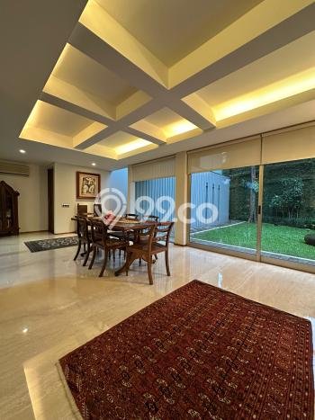 Siap Huni Hunian Elit 4 Kamar di Cilandak Dekat ke Mana Saja Siap Huni Hunian Elit 4 Kamar di Cilandak Dekat ke Mana Saja