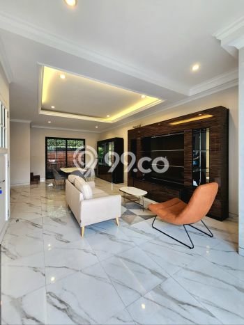 Dijual Hunian Mewah dengan Fasilitas Sekitar Komplit di Cilandak, Jakarta Selatan Dijual Hunian Mewah dengan Fasilitas Sekitar Komplit di Cilandak, Jakarta Selatan
