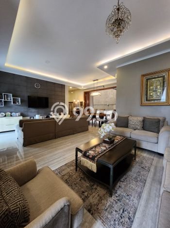 Hunian Elit LB 300m2 Siap Huni Desain Elegan di Veteran, Jakarta Selatan Hunian Elit LB 300m2 Siap Huni Desain Elegan di Veteran, Jakarta Selatan