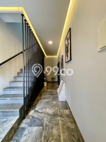 Hunian Mewah LB 270m2 Siap Huni Desain Elegan di Lebak Bulus, Jakarta Selatan Hunian Mewah LB 270m2 Siap Huni Desain Elegan di Lebak Bulus, Jakarta Selatan