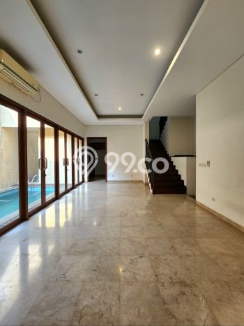 Jual Rumah Mewah Elegan Dengan View Eksklusif di Kemang, Jakarta Selatan Jual Rumah Mewah Elegan Dengan View Eksklusif di Kemang, Jakarta Selatan