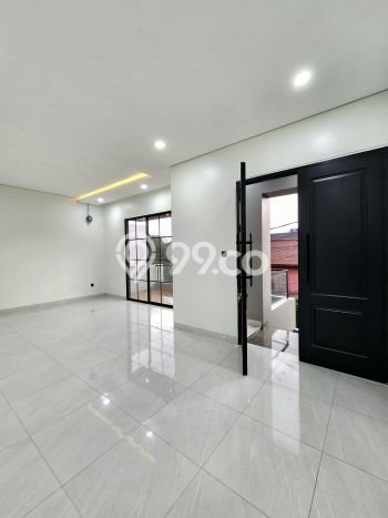 Siap Huni Hunian Elit 4 Kamar di Cilandak Dekat ke Mana Saja Siap Huni Hunian Elit 4 Kamar di Cilandak Dekat ke Mana Saja