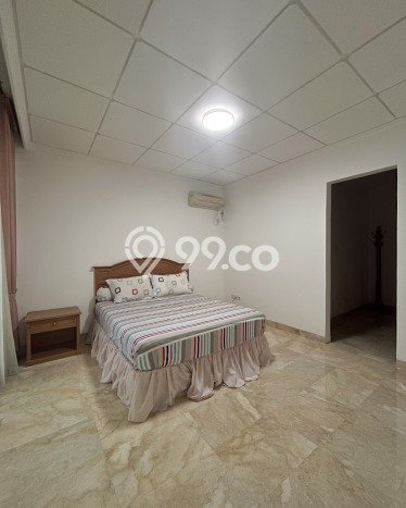 Rumah Luxury Modern Siap Huni di Mega Kuningan Jakarta Selatan Rumah Luxury Modern Siap Huni di Mega Kuningan Jakarta Selatan