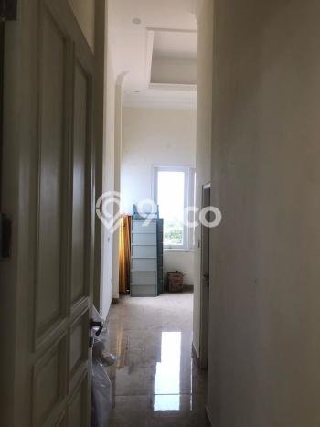 Rumah Mewah LB 550m2 Siap Pakai Desain Elegan di Kemang, Jakarta Selatan Rumah Mewah LB 550m2 Siap Pakai Desain Elegan di Kemang, Jakarta Selatan