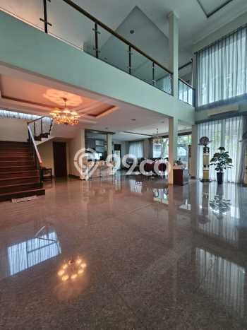 Rumah Mewah LB 700m2 Siap Pakai Desain Elegan di Lebak Bulus, Jakarta Selatan Rumah Mewah LB 700m2 Siap Pakai Desain Elegan di Lebak Bulus, Jakarta Selatan