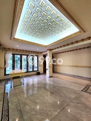 Ready to Use! Luxury House LT 820m2 Desain Modern di Pondok Indah Ready to Use! Luxury House LT 820m2 Desain Modern di Pondok Indah