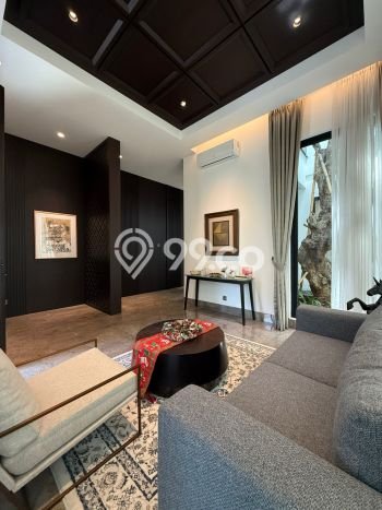 For Sale! Luxury House LT 556m2 Desain Modern di Cipete For Sale! Luxury House LT 556m2 Desain Modern di Cipete