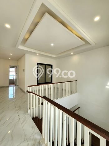 For Sale! Premium House LT 125m2 Desain Elegan di Veteran For Sale! Premium House LT 125m2 Desain Elegan di Veteran