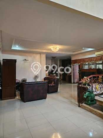 Dijual Rumah Luas Elegan Dengan View Eksklusif di Pondok Indah, Jakarta Selatan Dijual Rumah Luas Elegan Dengan View Eksklusif di Pondok Indah, Jakarta Selatan