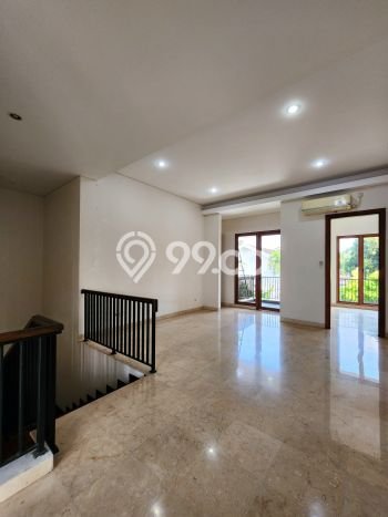 Jual Rumah Mewah Elegan Dengan View Eksklusif di Kemang, Jakarta Selatan Jual Rumah Mewah Elegan Dengan View Eksklusif di Kemang, Jakarta Selatan