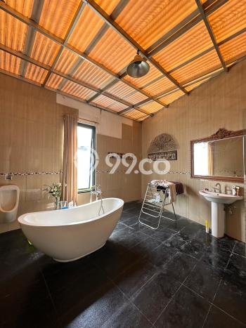 Rumah Elit LB 1000m2 Siap Huni Desain Elegan di Kemang, Jakarta Selatan Rumah Elit LB 1000m2 Siap Huni Desain Elegan di Kemang, Jakarta Selatan