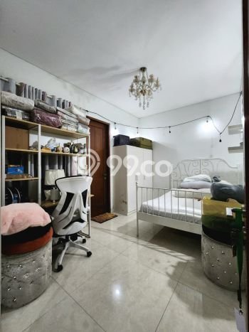 Rumah Elit LB 10000m2 Siap Pakai Desain Elegan di Pejaten, Jakarta Selatan Rumah Elit LB 10000m2 Siap Pakai Desain Elegan di Pejaten, Jakarta Selatan