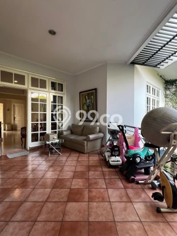 Rumah Mewah Dijual LT 365m2 di Kebayoran Baru, Jakarta Selatan Rumah Mewah Dijual LT 365m2 di Kebayoran Baru, Jakarta Selatan