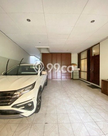 Hunian Mewah LB 700m2 Siap Huni Desain Elegan di Pondok Indah, Jakarta Selatan Hunian Mewah LB 700m2 Siap Huni Desain Elegan di Pondok Indah, Jakarta Selatan