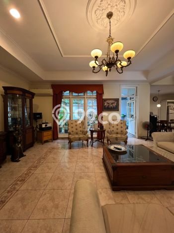 Rumah Mewah Dijual LT 365m2 di Kebayoran Baru, Jakarta Selatan Rumah Mewah Dijual LT 365m2 di Kebayoran Baru, Jakarta Selatan