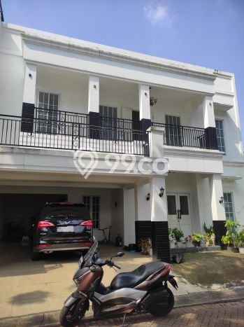 Rumah Mewah LB 350m2 Siap Pakai Desain Elegan di Bintaro, Tangerang Selatan Rumah Mewah LB 350m2 Siap Pakai Desain Elegan di Bintaro, Tangerang Selatan