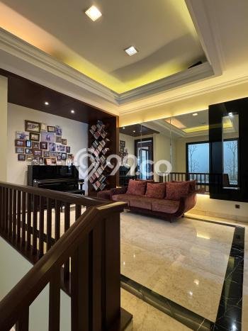 For Sale! Luxury House LT 268m2 Desain Elegan di Cipete For Sale! Luxury House LT 268m2 Desain Elegan di Cipete