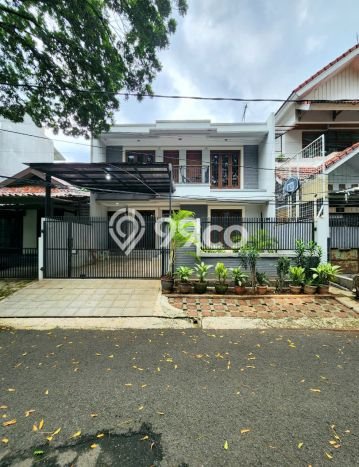 Ready to Use! Luxury House LT 154m2 Desain Elegan di Pondok Indah Ready to Use! Luxury House LT 154m2 Desain Elegan di Pondok Indah