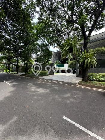 Rumah Eksklusif Dijual LT 634m2 di Kebayoran Baru, Jakarta Selatan Rumah Eksklusif Dijual LT 634m2 di Kebayoran Baru, Jakarta Selatan