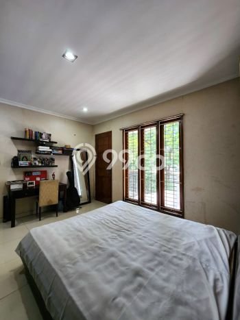 Ready to Use! Luxury House LT 154m2 Desain Elegan di Pondok Indah Ready to Use! Luxury House LT 154m2 Desain Elegan di Pondok Indah