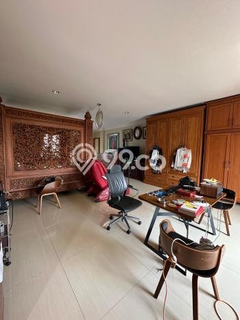 Rumah Elit LB 1000m2 Siap Huni Desain Elegan di Kemang, Jakarta Selatan Rumah Elit LB 1000m2 Siap Huni Desain Elegan di Kemang, Jakarta Selatan