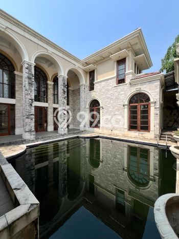 Dijual Rumah Luas Elegan Dengan View Eksklusif di patra kuningan, Jakarta Selatan Dijual Rumah Luas Elegan Dengan View Eksklusif di patra kuningan, Jakarta Selatan