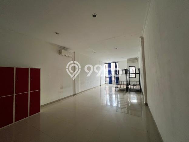 Untuk Dijual! Ruko di Bintaro Jakarta Selatan LT 68m2 / LB 280m2 Kawasan Bisnis Untuk Dijual! Ruko di Bintaro Jakarta Selatan LT 68m2 / LB 280m2 Kawasan Bisnis