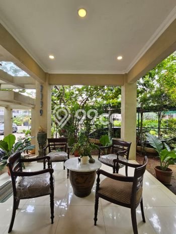Hunian Mewah LB 270m2 Siap Huni Desain Elegan di Bintaro, Jakarta Selatan Hunian Mewah LB 270m2 Siap Huni Desain Elegan di Bintaro, Jakarta Selatan