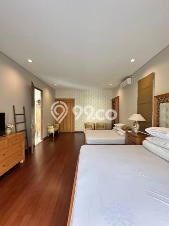 Siap Huni Rumah Mewah 5 Kamar di Cilandak Dekat ke Mana Saja Siap Huni Rumah Mewah 5 Kamar di Cilandak Dekat ke Mana Saja