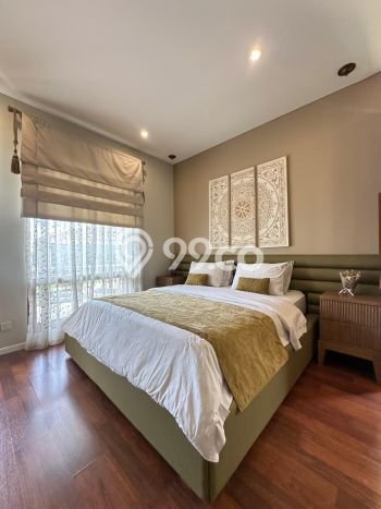 Siap Huni Rumah Mewah 5 Kamar di Cilandak Dekat ke Mana Saja Siap Huni Rumah Mewah 5 Kamar di Cilandak Dekat ke Mana Saja