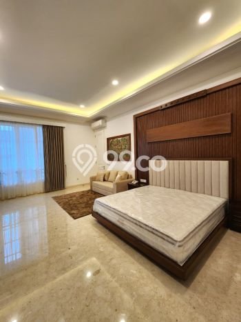 Jual Rumah Mewah Elegan Dengan View Cantik di Kemang, Jakarta Selatan Jual Rumah Mewah Elegan Dengan View Cantik di Kemang, Jakarta Selatan