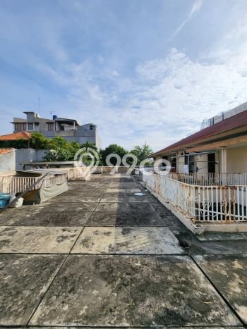 Siap Huni Rumah Mewah 5 Kamar di Kebayoran Baru Dekat ke Mana Saja Siap Huni Rumah Mewah 5 Kamar di Kebayoran Baru Dekat ke Mana Saja