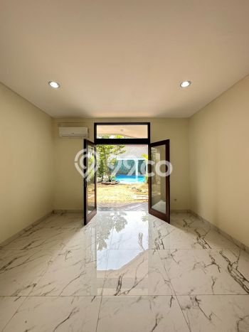 For Sale Rumah Elit Exclusive di Menteng, Jakarta Pusat For Sale Rumah Elit Exclusive di Menteng, Jakarta Pusat