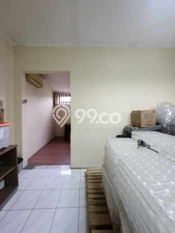 FOR SALE! Ruko di Kebayoran Baru Jakarta Selatan, LT 84m2, LB 180m2 FOR SALE! Ruko di Kebayoran Baru Jakarta Selatan, LT 84m2, LB 180m2