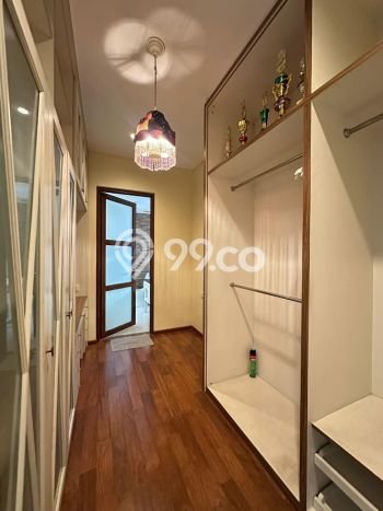 Siap Huni Rumah Mewah 5 Kamar di Cilandak Dekat ke Mana Saja Siap Huni Rumah Mewah 5 Kamar di Cilandak Dekat ke Mana Saja