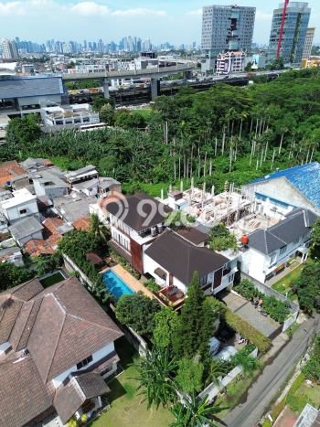 Hunian Mewah Dijual LT 1014m2 di Cilandak, Jakarta Selatan Hunian Mewah Dijual LT 1014m2 di Cilandak, Jakarta Selatan
