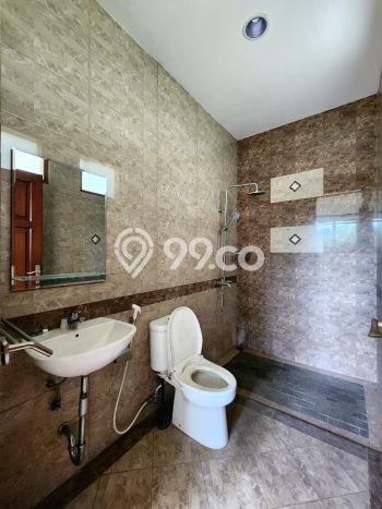 Rumah Luxury Modern Siap Huni di Pondok Indah Jakarta Selatan Rumah Luxury Modern Siap Huni di Pondok Indah Jakarta Selatan