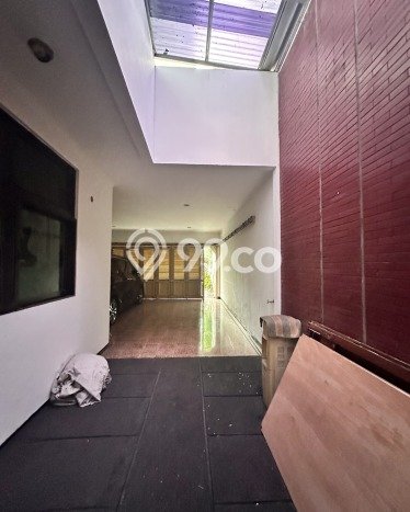 Rumah Luxury Modern Siap Huni di Mega Kuningan Jakarta Selatan Rumah Luxury Modern Siap Huni di Mega Kuningan Jakarta Selatan