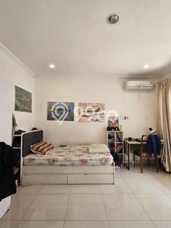 Hunian Mewah LB 270m2 Siap Huni Desain Elegan di Bintaro, Jakarta Selatan Hunian Mewah LB 270m2 Siap Huni Desain Elegan di Bintaro, Jakarta Selatan